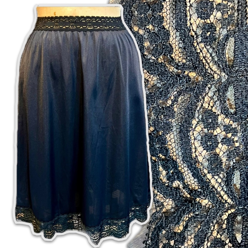 VINTAGE lace trim silky nylon half skirt dress slip lingerie sexy boudoir 80s